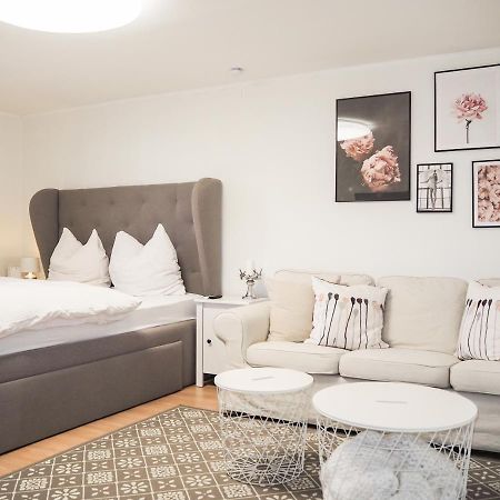 Stylische Wohnung In Ruhiger Lage, Sehr Messenah Laatzen Exterior photo