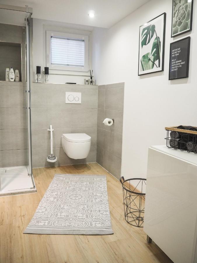 Stylische Wohnung In Ruhiger Lage, Sehr Messenah Laatzen Exterior photo